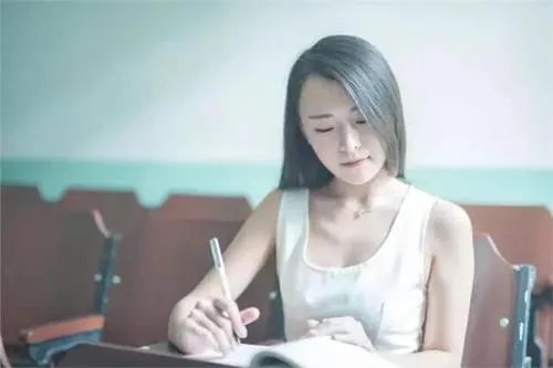 张朝阳谈女生学不好数理化,其言论存在歧视含义吗?