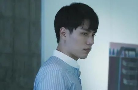《第二名的逆袭》第三集播出，高仕德离开五年的原因是什么？