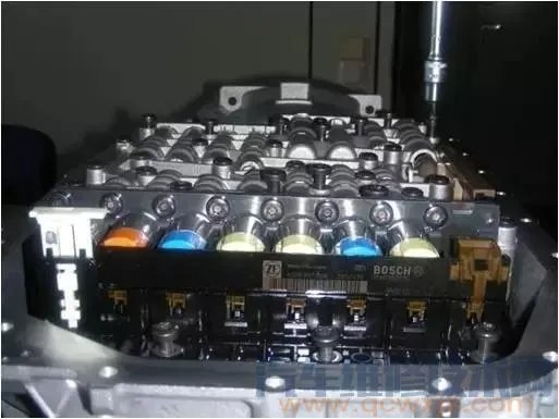 自动变速箱阀体总成拆卸与安装(教程图解)