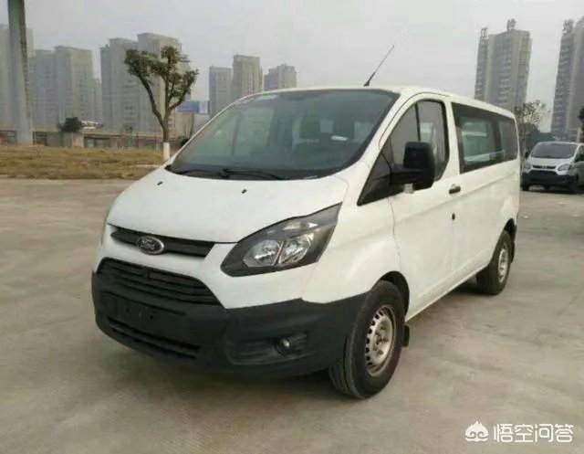 20--30万的车自驾游,哪种做床车比较合适?