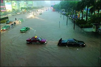 中日韩遭遇强将暴雨袭击，韩国专家给出了怎样的答案？