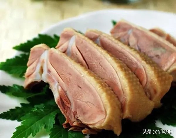 南京有什么特产或者纪念品适合送人的吗？