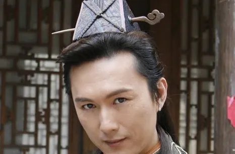 卢星宇曾是国家二级演员,演了23年配角,如今过成了什么样子?