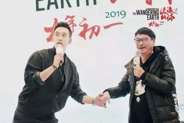 从网红到票房破40亿,“合资”小哥的每一步都很艰辛,后来怎样了?