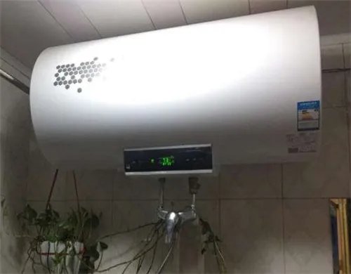 电热水器和太阳能怎么切换使用