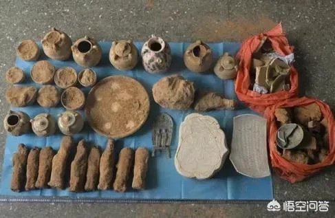 安阳警方摧毁一盗窃古墓葬团伙,追缴文物30余件, 你怎么看?