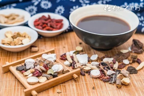 利维特的葡萄籽油真的能美白吗？有没有效果的？