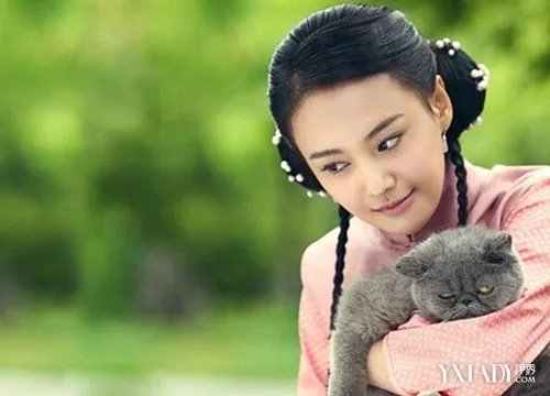 郑爽民国扮相美翻了《抓住彩虹的男人》电视剧热播中