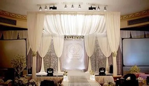 婚礼现场布置图片欣赏    关婚礼布置有哪些风格
