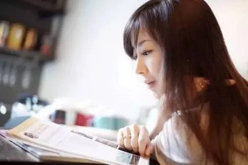 张朝阳谈女生学不好数理化,其言论存在歧视含义吗?