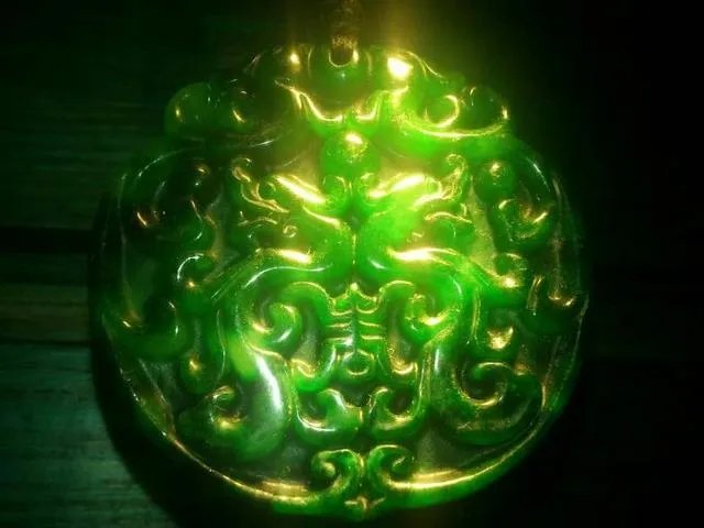 浙江90后收藏钱币卖出1700万元,收藏真的很赚钱吗?你有没有买藏品被骗的经历?