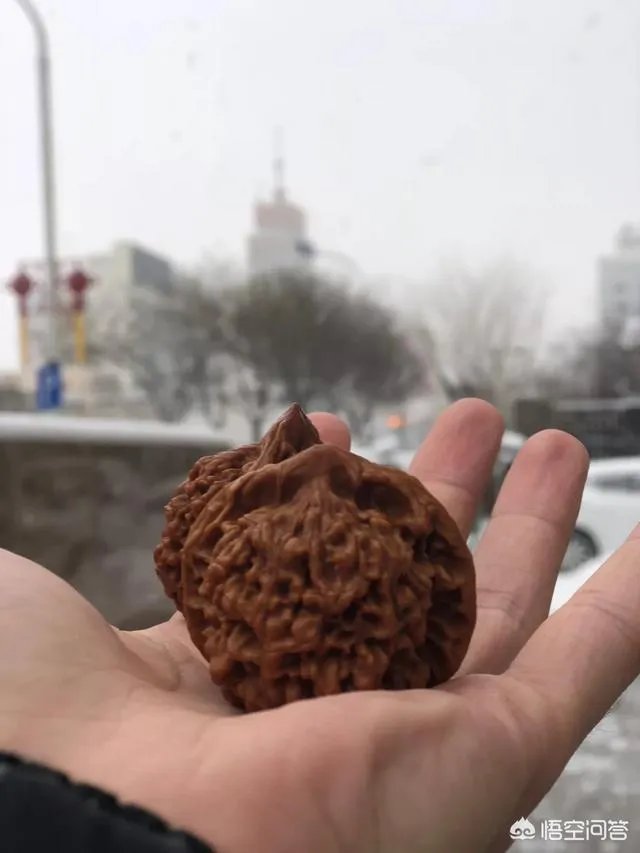 如何挑选文玩核桃?