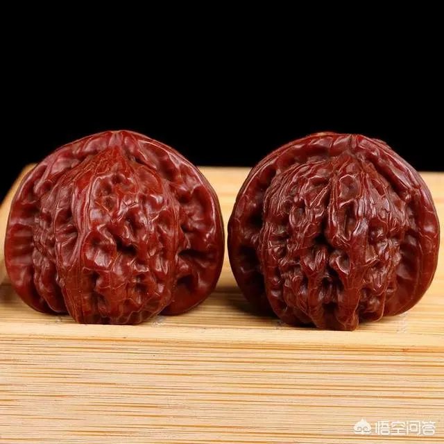 如何挑选文玩核桃?