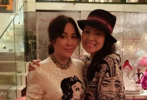 至今无子的刘嘉玲，真的会把上亿身家留给侄子吗？