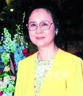 曝光:琼瑶阿姨5亿7层独栋庭院豪华别墅