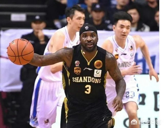 丁彦雨航将在主场领取常规赛MVP,山东队能不能一鼓作气拿下江苏队?