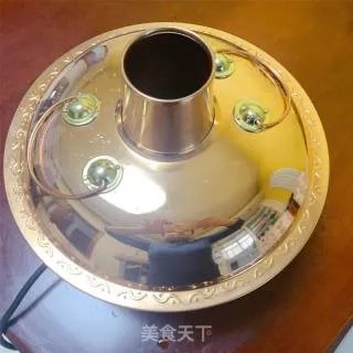 传统酸菜火锅
