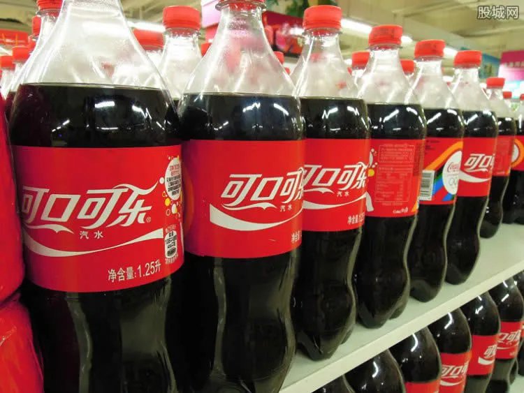 可口可乐要卖酒了 业绩萎缩涉酒类饮料寻突破