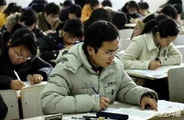 如何解决大学生的就业问题?