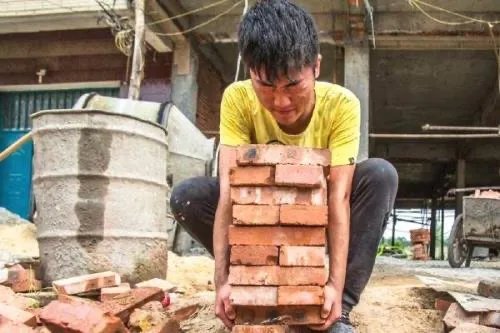 “早安打工人”已被注册商标,你觉得他们这么做有眼光吗?