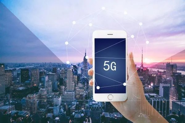 高铁局宣称要与5g展开合作,那么高铁5g的时代会是什么样的?