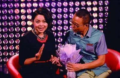 《非诚勿扰》“爆灯姐”丁东丽:两次爆灯却反悔,如今怎么样了?