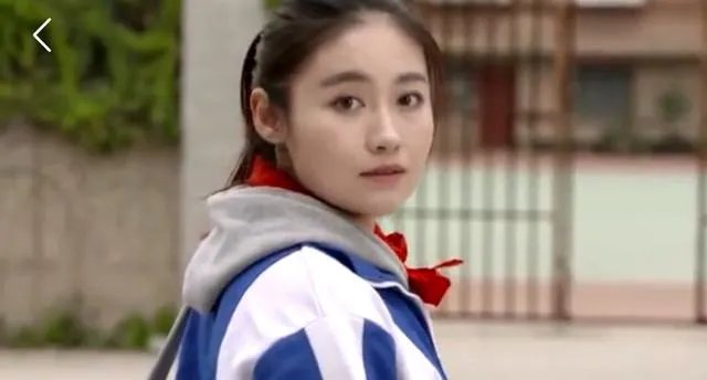 陈翔六点半腿腿发生了什么事?听说她去世了,真的假的?