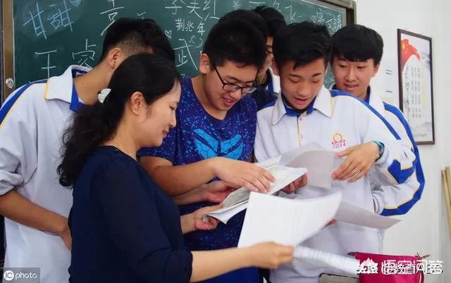 高三了,新换的数学老师讲课不太听得懂,不适应这个数学老师,高三是关键一年,怎么办?