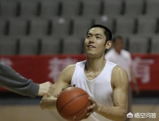 丁彦雨航将在主场领取常规赛MVP,山东队能不能一鼓作气拿下江苏队?