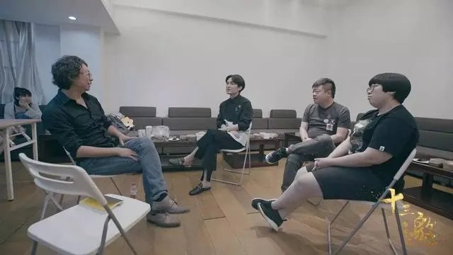 如何评价“十三邀”第二季中许知远和马东的对谈?