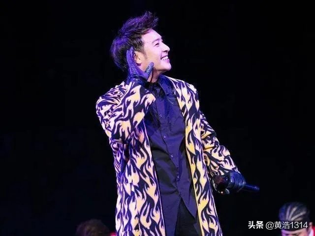 有人说潘玮柏2002-2008年巅峰时人气比周杰伦还高,是这样吗?