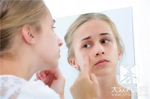 体内毒素多起痘怎么排