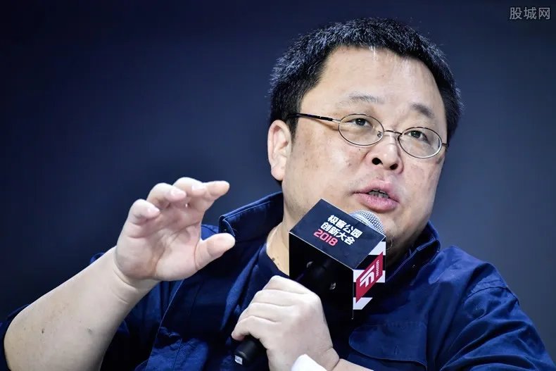 罗永浩为什么会欠这么多钱 原来跟创业失败有关