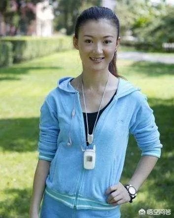 当年电视剧十六岁花季里的班花现在怎么样了?