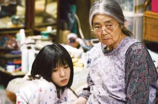 现实版小偷家族怎么回事 日本夫妇指使12岁儿子盗窃