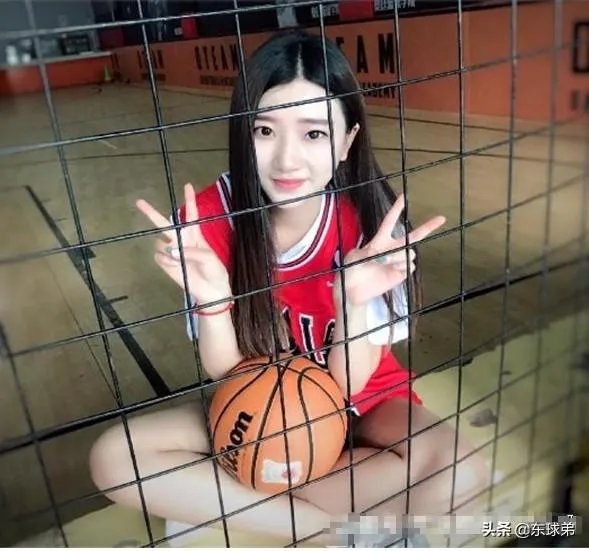 CUBA美女球员林雪惠为何会被部分球迷称为真人版赤木晴子？