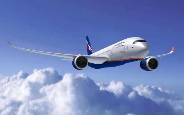 东海航空机长与乘务员空中互殴，事发的原因是什么？