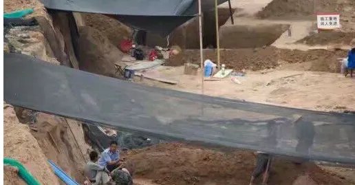 西安一大学现古墓学生半夜不敢上厕所是怎么回事?