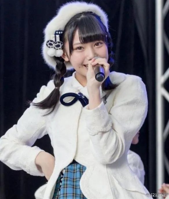 日本“一亿光年美少女”美少女出炉 这长相内心崩溃!