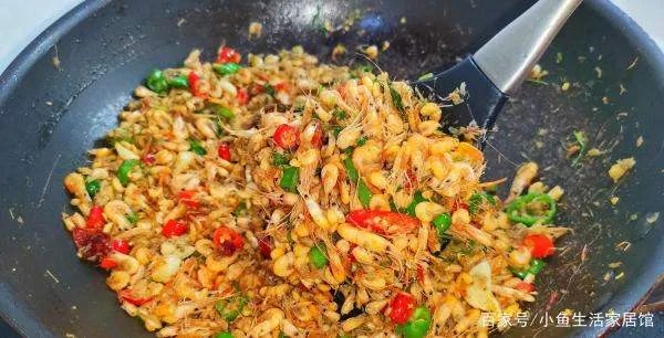 小炒河虾是哪个地方的菜?新手小白该如何自制呢?