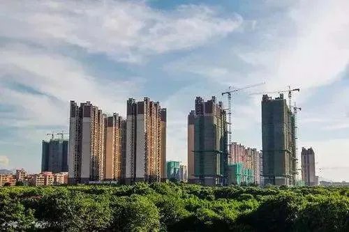 在黑龙江鹤岗1.5万买套房上热搜!当地的房价多少钱一平?