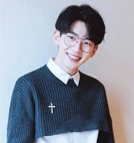 费启鸣方辟谣,你知道是为什么事情辟谣吗?