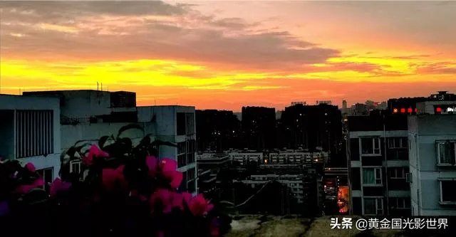 今年夏天你有拍到火烧云吗，可以分享一下吗？