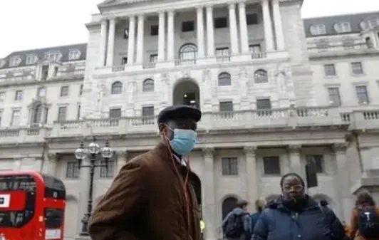 英国民众是否支持“群体免疫”之举？