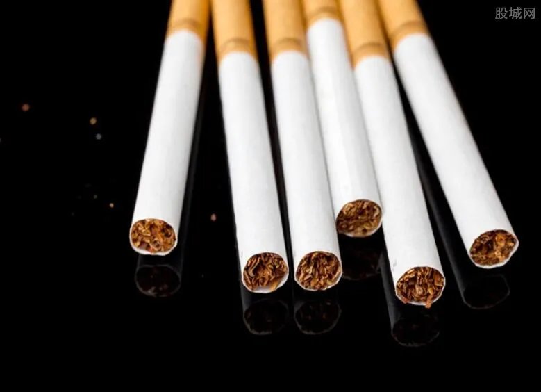 北京重现天价烟 有的香烟身价甚至翻了近10倍