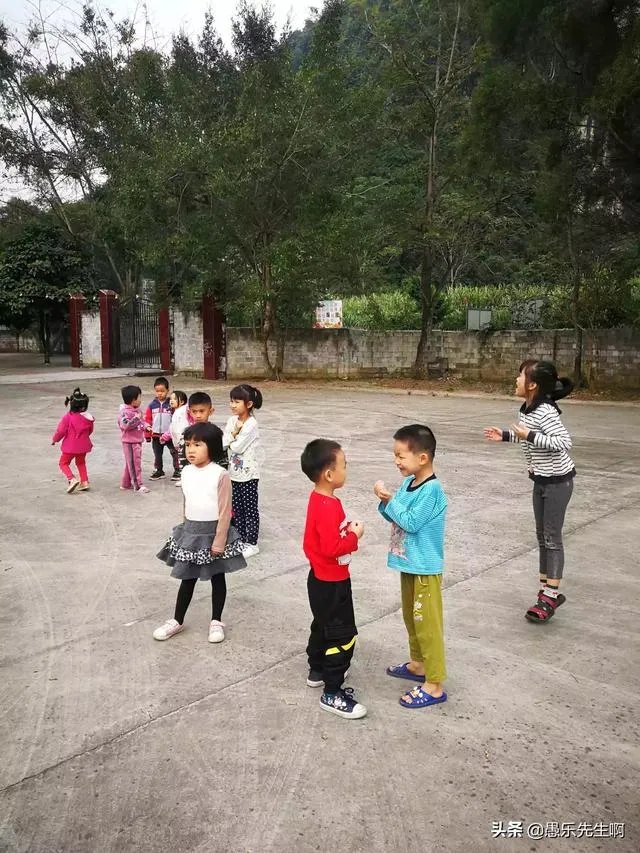 快讯:25日9时18分在广西崇左市大新县附近发生5.0级左右地震, 你怎么看?
