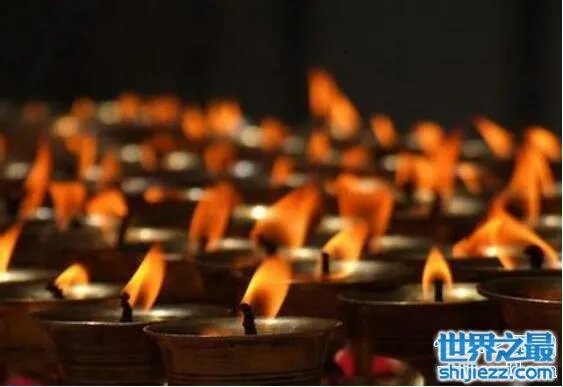 古代墓室长明灯的工作原理,其实是很简单的燃烧原理