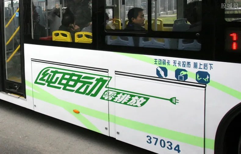 跨京线路逐步恢复 市民出行需要留意最新消息