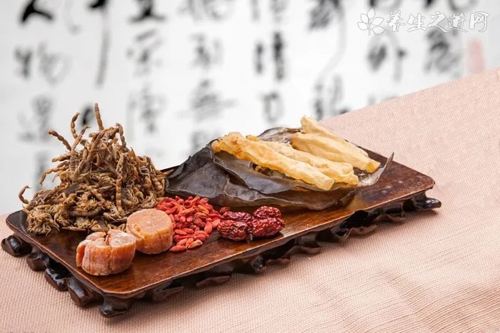 如何美背 4招帮你搞定天使美背