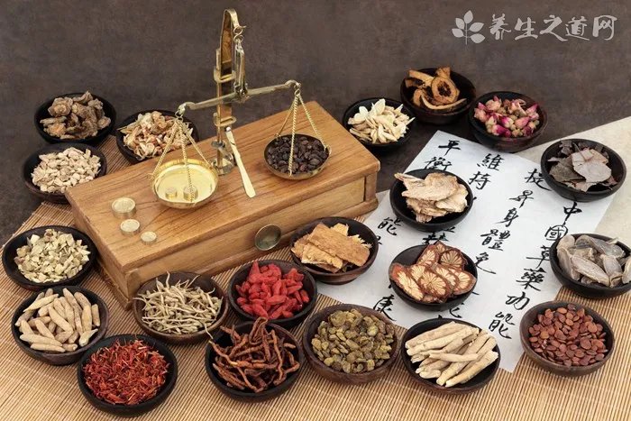 YSL逆龄粉底液怎么样？YSL逆龄粉底液好用吗？[图]
